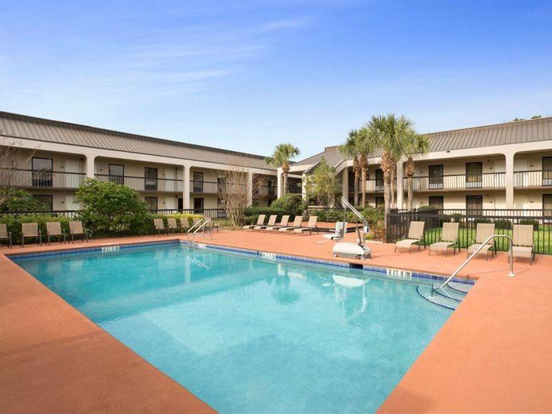 Days Inn By Wyndham Jacksonville Airport מראה חיצוני תמונה
