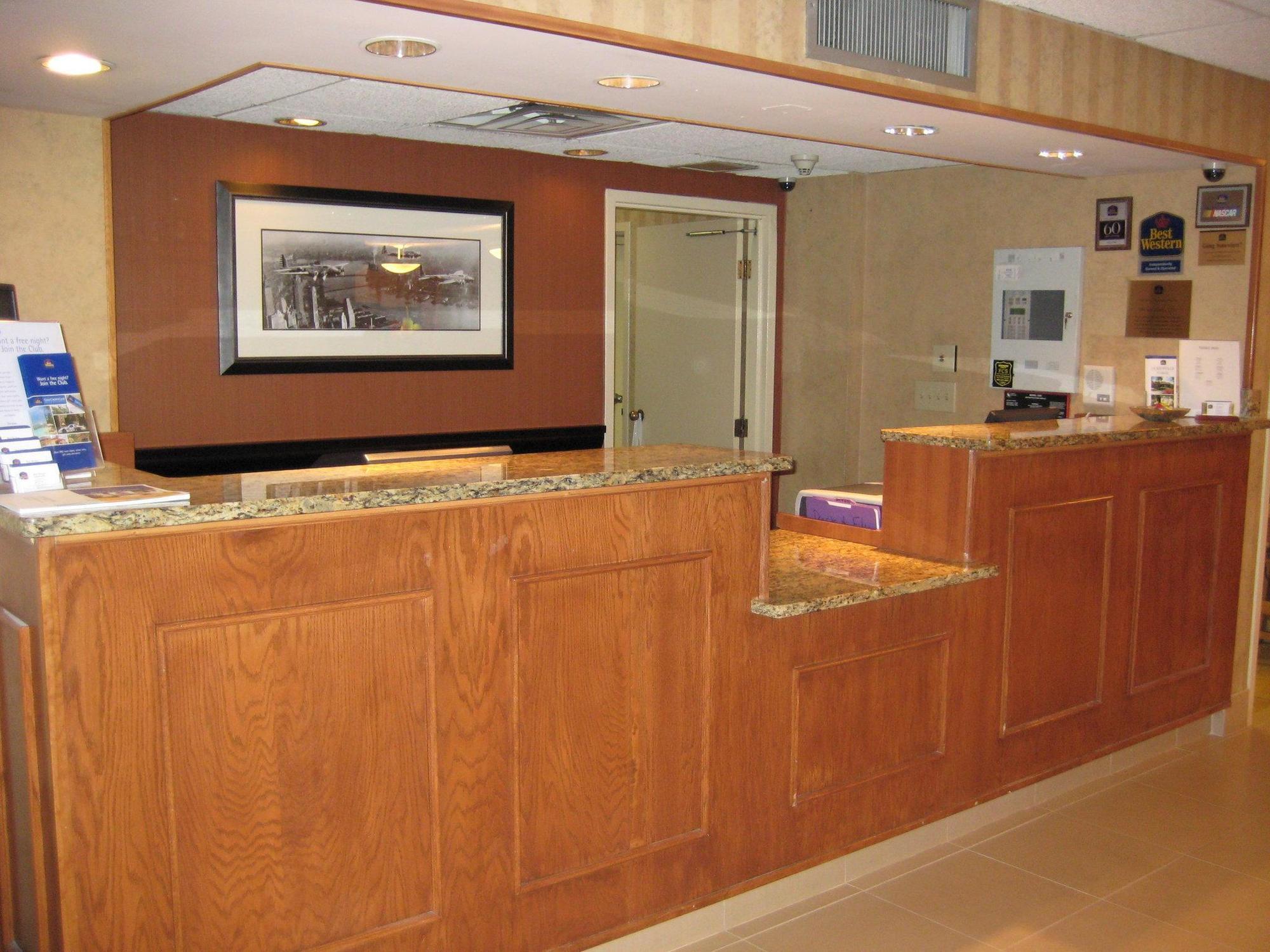 Days Inn By Wyndham Jacksonville Airport מראה חיצוני תמונה