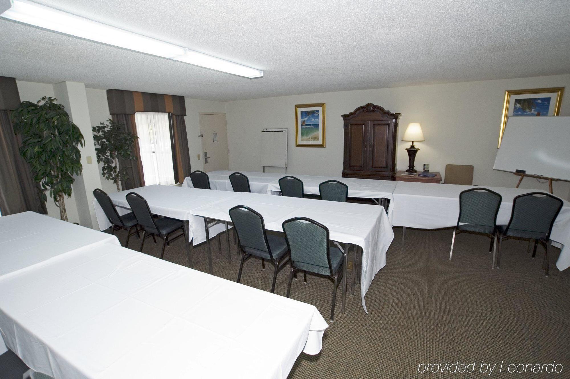 Days Inn By Wyndham Jacksonville Airport מתקנים תמונה